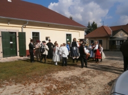 szuret16_1_20220219